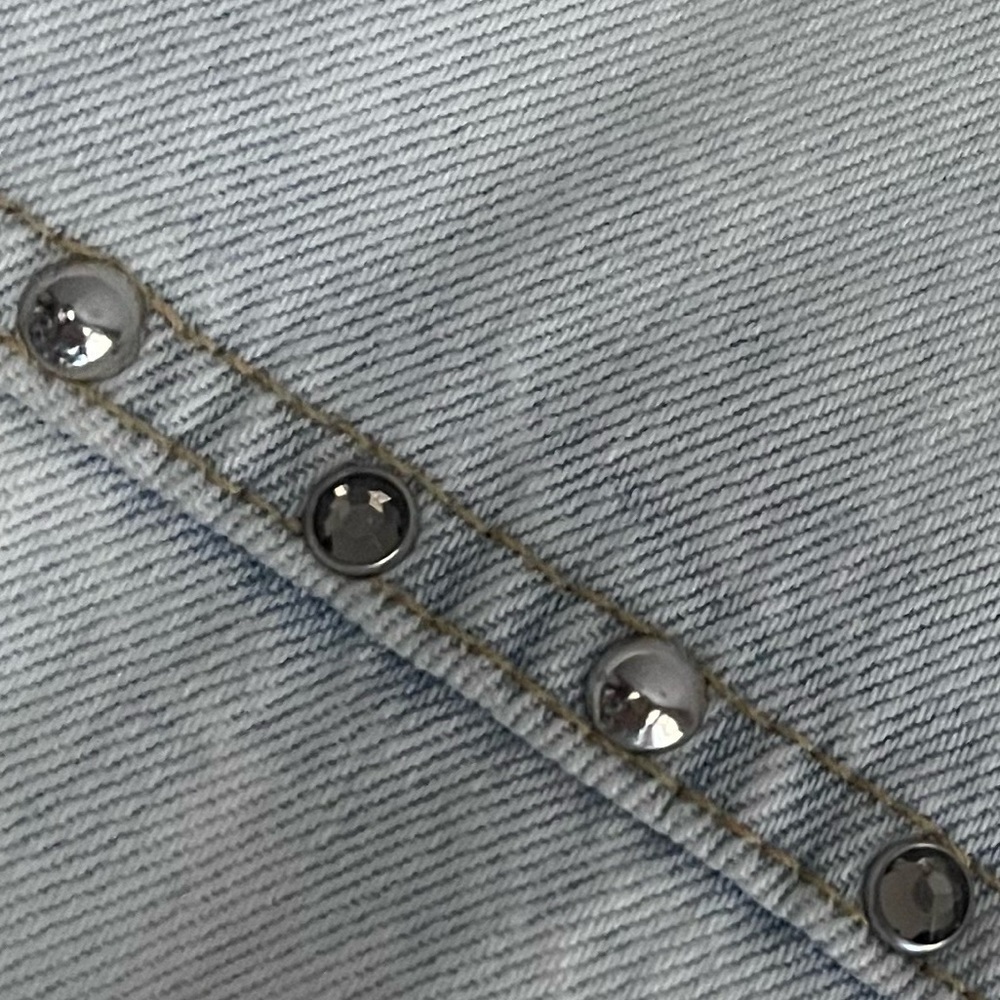 ❤️‍🔥Levi’s light wash Sherpa lined star studded denim trucker jacket size XL - Picture 10 of 16